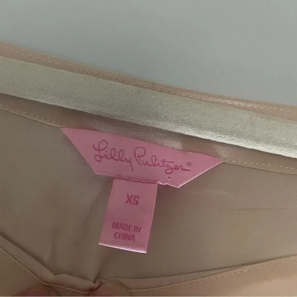 Lilly Pulitzer Silk Cream Blouse with Pink Scalloped Edges (Off the Shoulder) - Picture 5 of 8